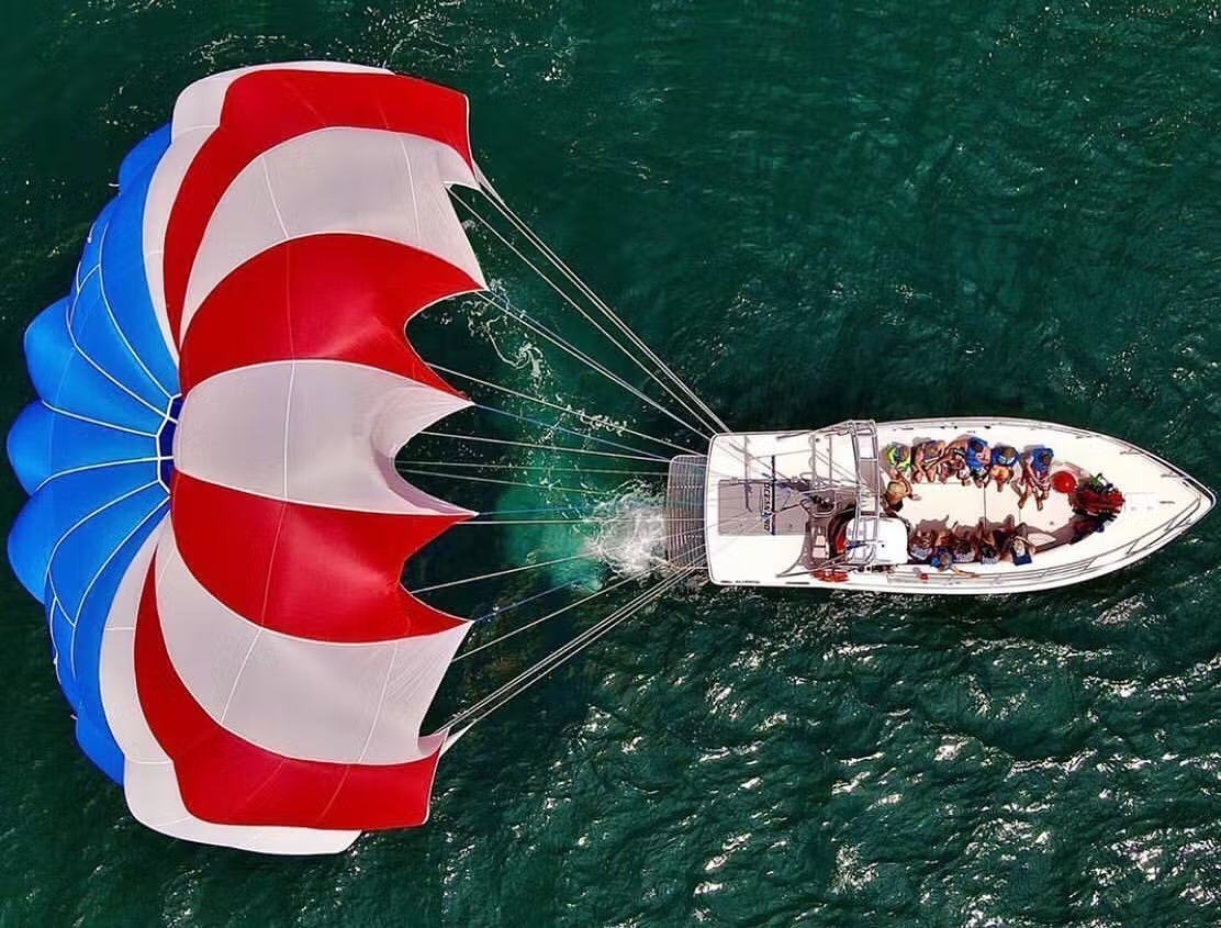 parasailing boat